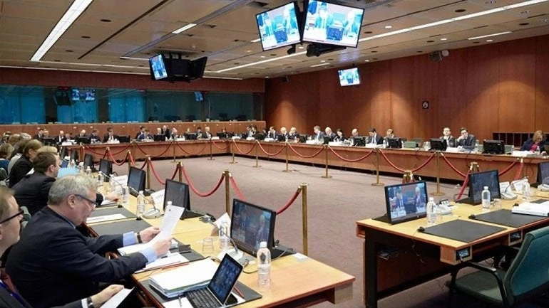 Επί τάπητος προϋπολογισμός και συντάξεις στο σημερινό EuroWorking Group